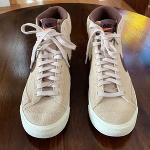 Men’s Nike Blazer Mid ‘77 Tan